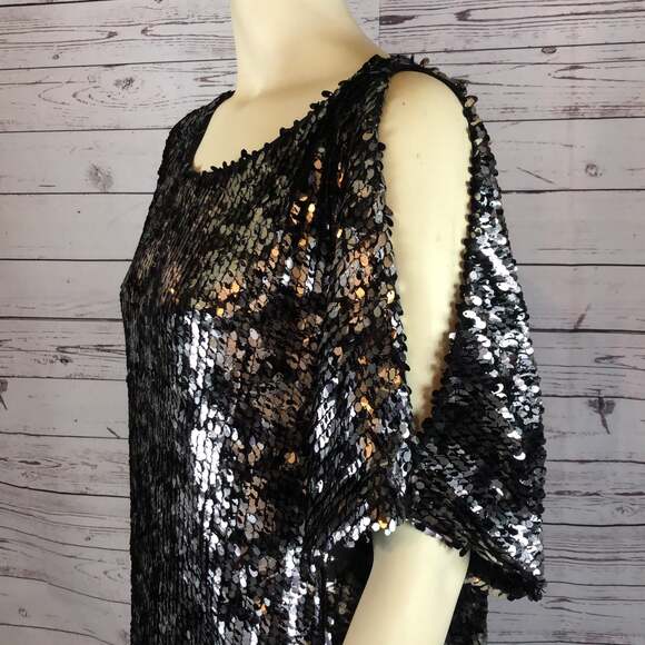 R&M Richard’s Black and silver sequin midi short sleeved dress size 22 w - Picture 4 of 12